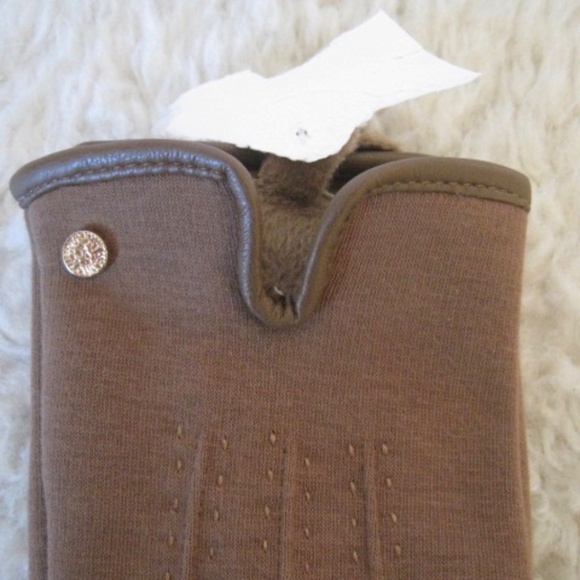 Anne Klein Knit Gloves - Picture 4 of 8